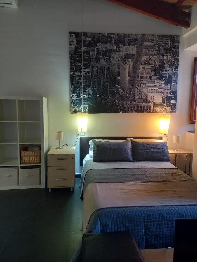 Valencia Central Loft Apartment ภายนอก รูปภาพ